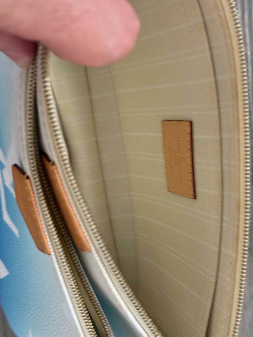 Louis Vuitton Blue to Cream Ombre Monogram Mini Shoulder Bag with Gold Chain - Picture 5 of 7